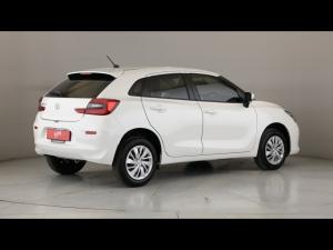 Toyota Starlet 1.5 Xi - Image 2