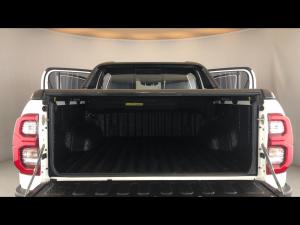 Toyota Hilux 2.8GD-6 double cab 4x4 Legend RS auto - Image 13