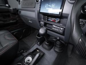 Toyota Land Cruiser 79 4.5D-4D LX V8 single cab - Image 27
