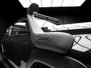 Toyota Hilux 2.8GD-6 double cab Raider 4x4 - Image 10