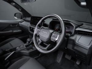 Toyota Hilux 2.8GD-6 double cab Raider 4x4 - Image 22