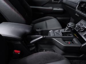 Toyota Hilux 2.8GD-6 double cab Raider 4x4 - Image 25