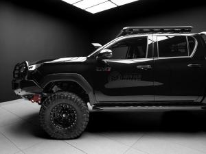 Toyota Hilux 2.8GD-6 double cab Raider 4x4 - Image 3