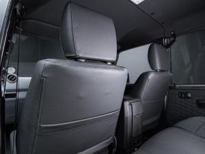 Toyota Land Cruiser 79 2.8GD-6 double cab auto - Image 30