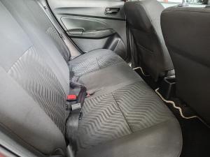 Suzuki Swift 1.2 GLX auto - Image 10
