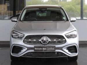 Mercedes-Benz GLA GLA200d Progressive - Image 6