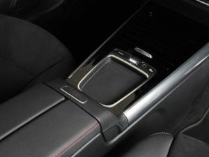 Mercedes-Benz GLA GLA200d Progressive - Image 8