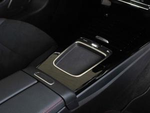 Mercedes-Benz A-Class A200 hatch Progressive - Image 9