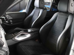 Mercedes-Benz GLE GLE300d 4Matic - Image 19