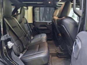 Jeep Wrangler Unlimited 2.0T Sahara - Image 14