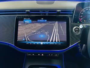 Mercedes-Benz E-Class E200 Avantgarde - Image 9