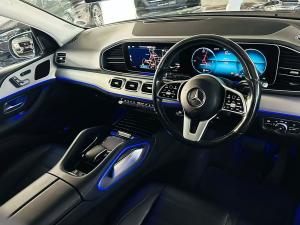 Mercedes-Benz GLE GLE300d 4Matic - Image 4
