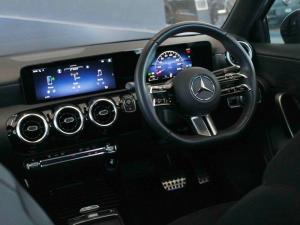 Mercedes-Benz A-Class A200 hatch Progressive - Image 23