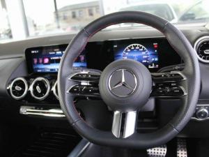 Mercedes-Benz GLA GLA200d Progressive - Image 13