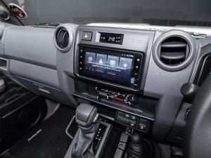 Toyota Land Cruiser 79 2.8GD-6 double cab auto - Image 23