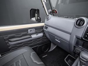 Toyota Land Cruiser 79 2.8GD-6 double cab auto - Image 26