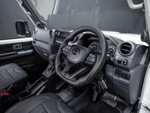 Toyota Land Cruiser 79 2.8GD-6 double cab auto - Image 19