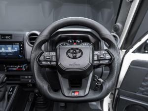 Toyota Land Cruiser 79 2.8GD-6 double cab auto - Image 20