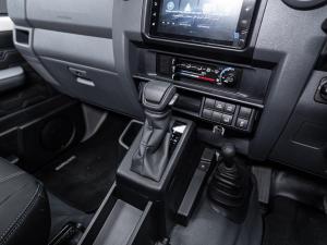 Toyota Land Cruiser 79 2.8GD-6 double cab auto - Image 24