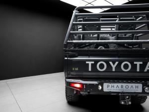 Toyota Land Cruiser 79 2.8GD-6 double cab auto - Image 18