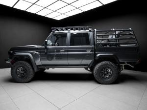Toyota Land Cruiser 79 2.8GD-6 double cab auto - Image 3