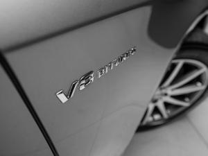 Mercedes-Benz S-Class S63 AMG - Image 10