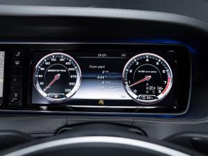 Mercedes-Benz S-Class S63 AMG - Image 21