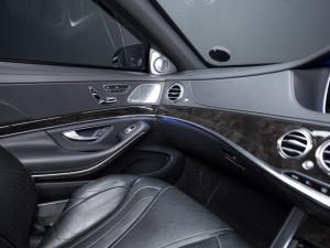 Mercedes-Benz S-Class S63 AMG - Image 25