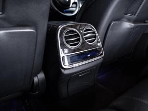 Mercedes-Benz S-Class S63 AMG - Image 30