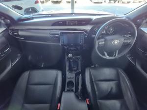 Toyota Hilux 2.8GD-6 double cab 4x4 Legend RS manual - Image 6