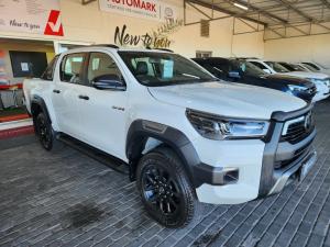 Toyota Hilux 2.8GD-6 double cab 4x4 Legend RS manual - Image 1