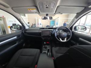 Toyota Hilux 2.4GD-6 double cab Raider auto - Image 6