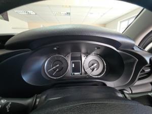 Toyota Hilux 2.4GD-6 double cab Raider auto - Image 8
