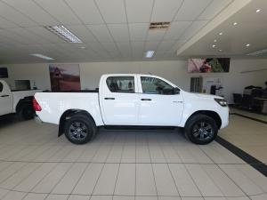 Toyota Hilux 2.4GD-6 double cab Raider auto - Image 3