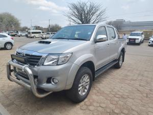 Toyota Hilux 3.0D-4D double cab Raider Legend 45 - Image 21