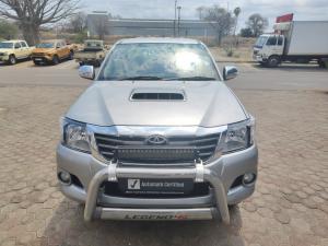 Toyota Hilux 3.0D-4D double cab Raider Legend 45 - Image 4