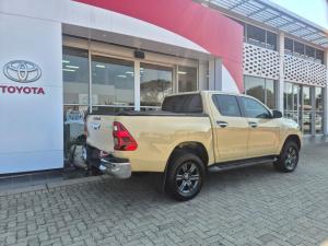 Toyota Hilux 2.8GD-6 double cab 4x4 Raider auto - Image 2