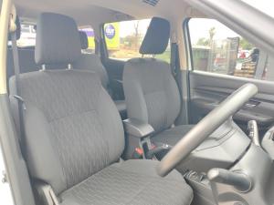 Toyota Rumion 1.5 SX manual - Image 17