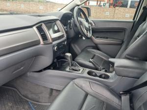 Ford Everest 3.2TDCi XLT - Image 7