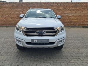 Ford Everest 3.2TDCi XLT - Image 4