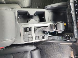 Toyota Land Cruiser Prado 2.8GD VX-L - Image 12