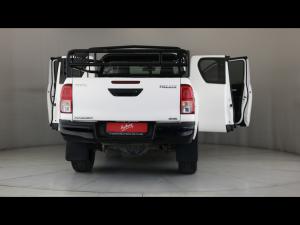 Toyota Hilux 2.4GD-6 Xtra cab Raider auto - Image 24