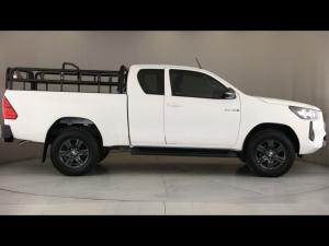 Toyota Hilux 2.4GD-6 Xtra cab Raider auto - Image 3