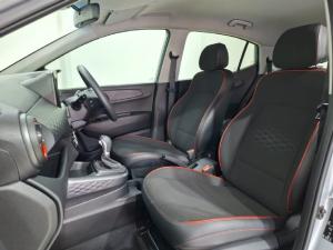 Hyundai Grand i10 1.2 Premium hatch - Image 11