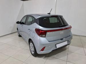Hyundai Grand i10 1.2 Premium hatch - Image 3