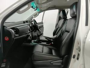Toyota Hilux 2.8GD-6 double cab 4x4 Raider - Image 7