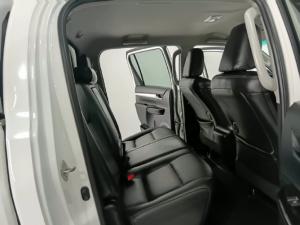 Toyota Hilux 2.8GD-6 double cab 4x4 Raider - Image 9