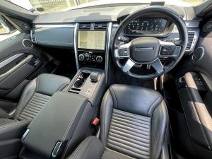 Land Rover Discovery D300 R-Dynamic SE - Image 3