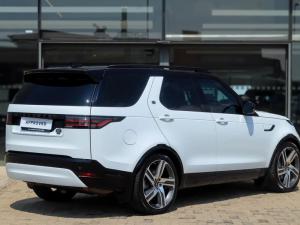 Land Rover Discovery D300 R-Dynamic SE - Image 6