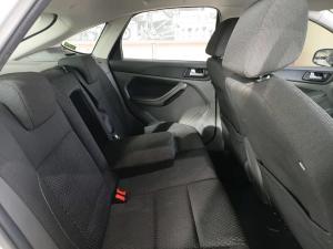 Ford Focus 1.8 5-door Ambiente - Image 16